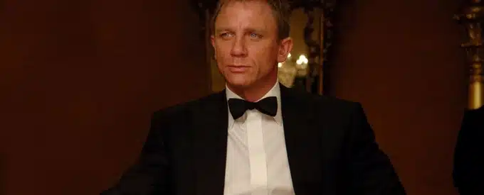ジェームスボンド(James Bond)- バカラ
